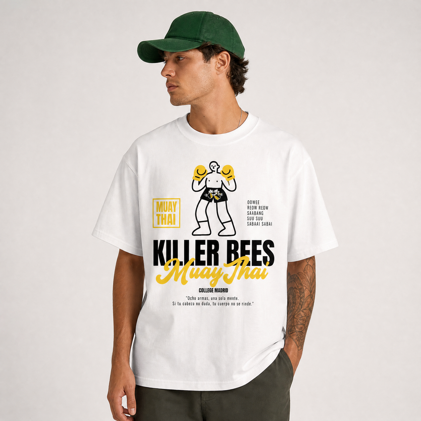 Camiseta Blanca Oversize Muay Thai - Ocho armas, una sola mente